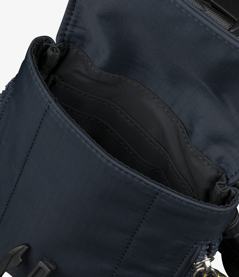 A.P.C. Trek Crossbody Pouch Bag - Navy - Image 4