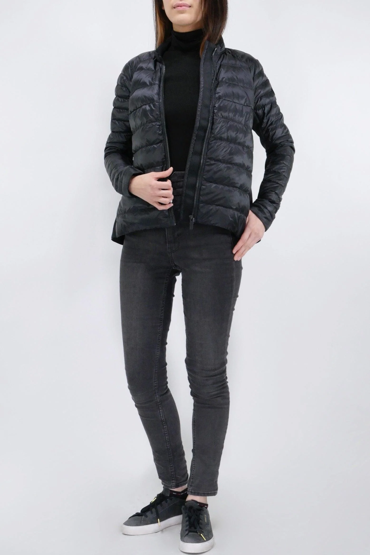 Canada Goose Womens Lite Jacket Roncy Black Label - Black - Image 2