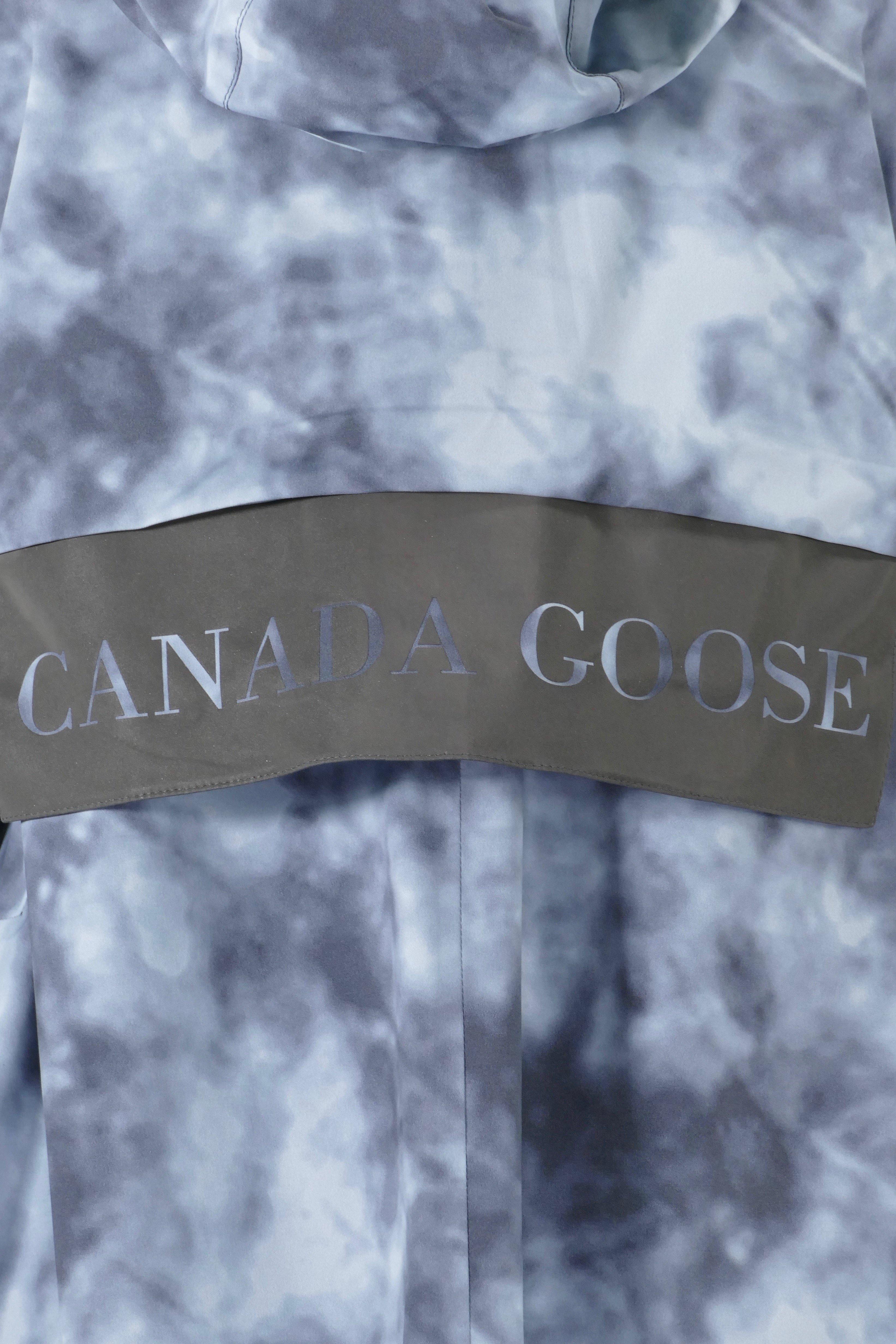 Canada Goose Womens Rain Jacket Black Label Kitsilano - Haze Print - Image 6