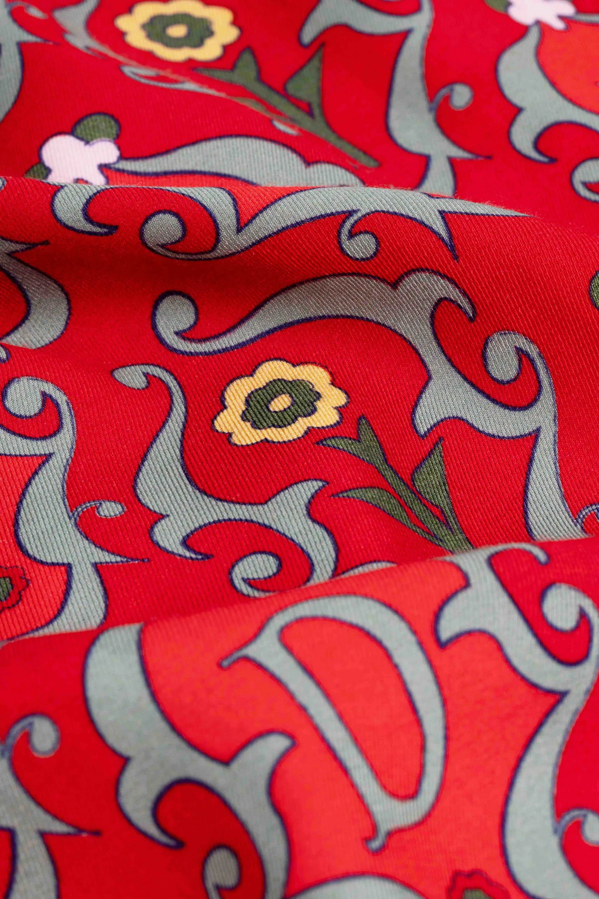 Drôle de Monsieur 'Le Short Ornements' Shorts - Red - Image 3