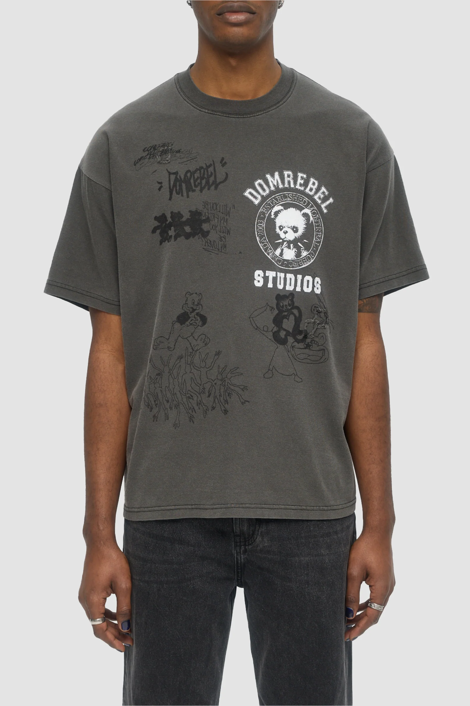 DOMREBEL Varsity Bear Tee - Faded Black