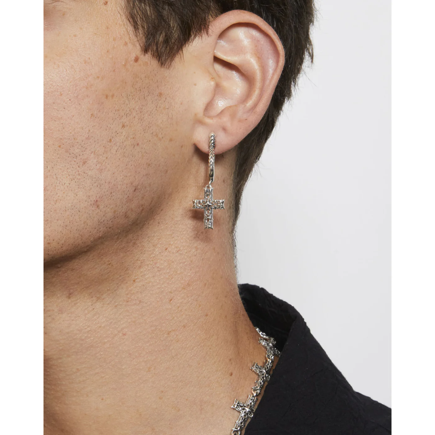 Emanuele Bicocchi Reissue Notre-Dame Cross Earring - Silver - Image 2