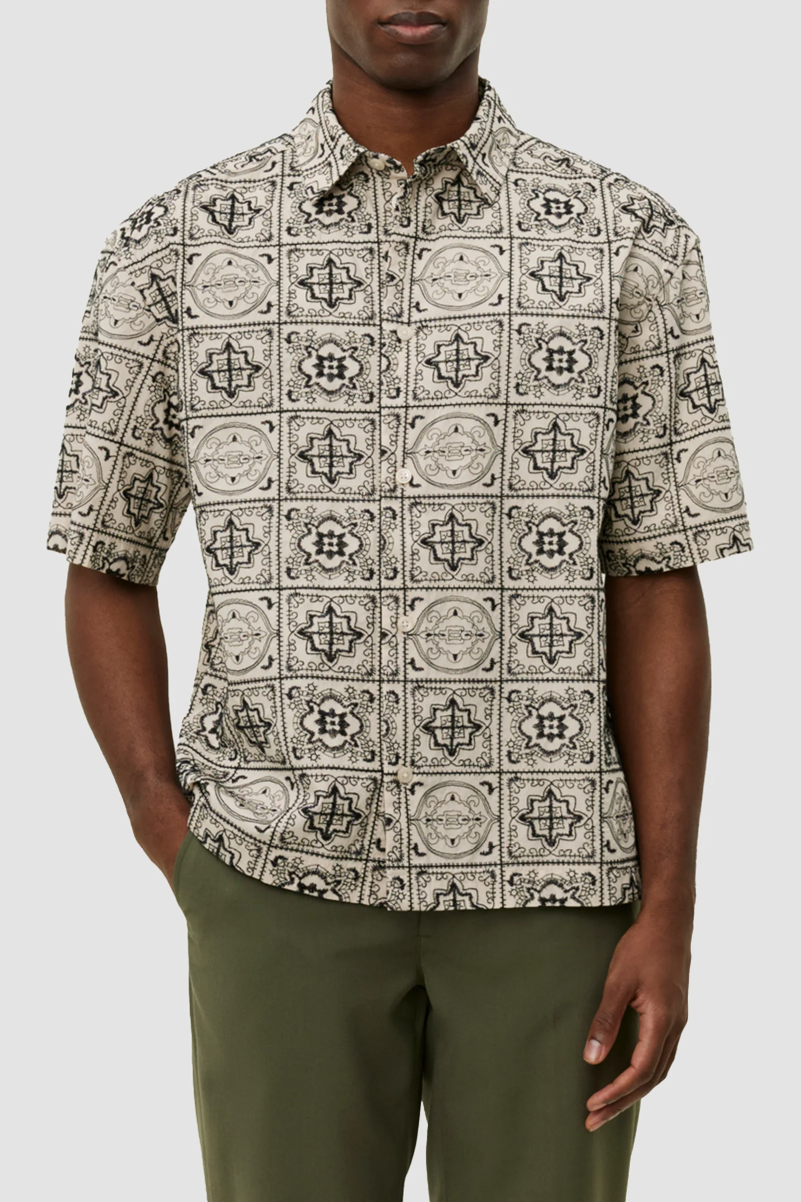 Les Deux Larry AOE Tile SS Shirt - Ivory
