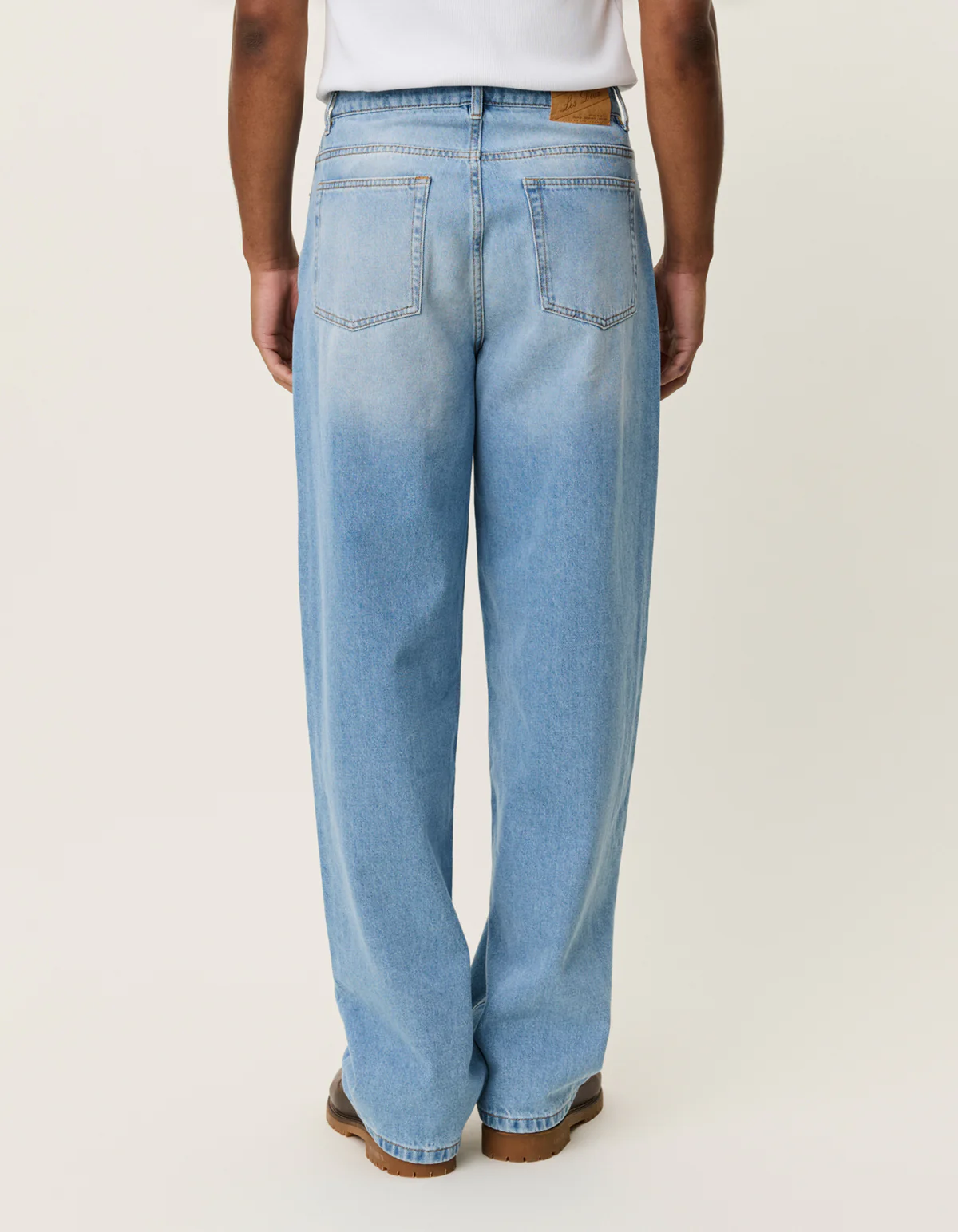 Les Deux Roi Washed Jeans - Light Indigo - Image 2