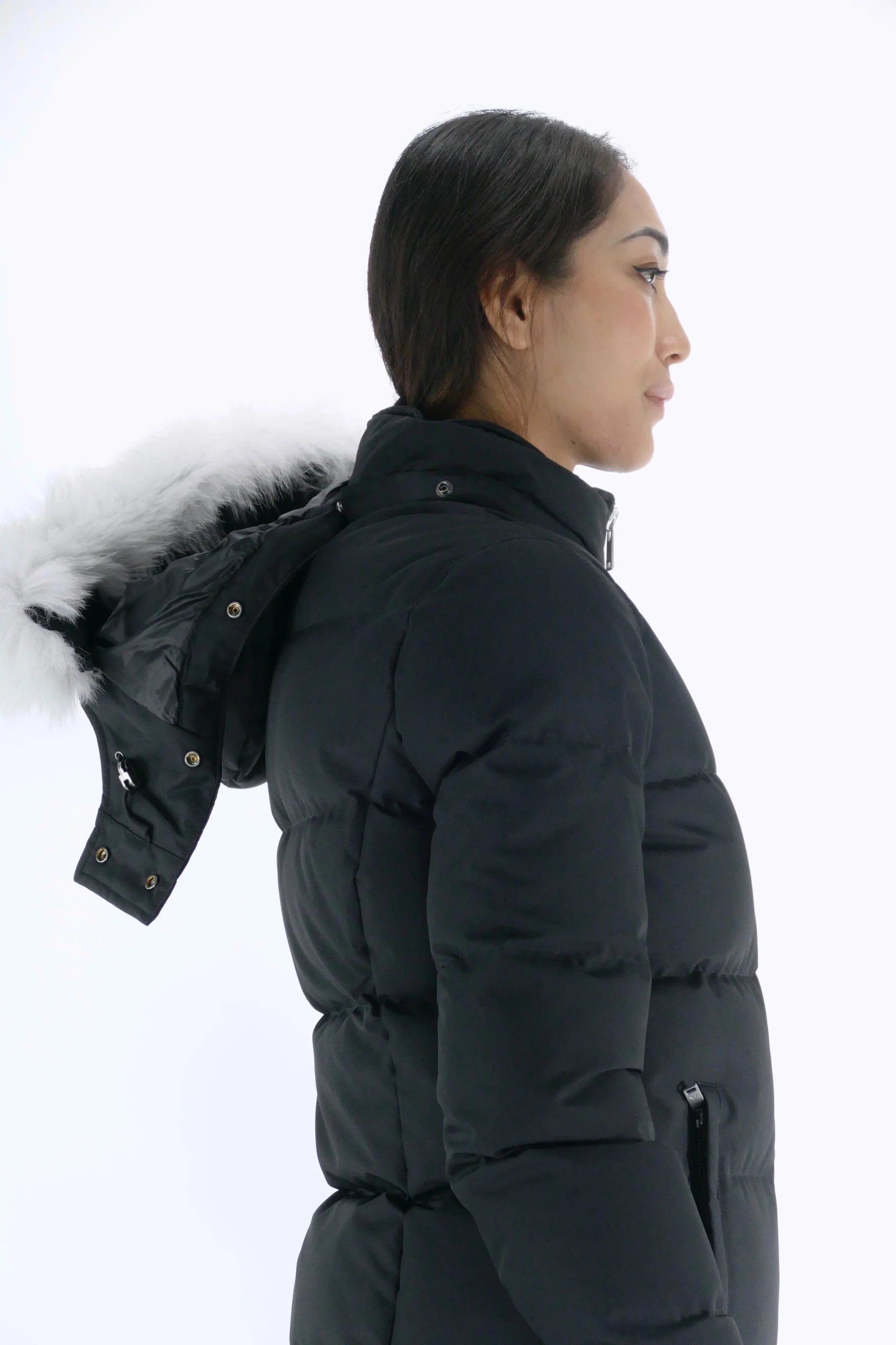 Moose Knuckles Womens Down Jacket Cloud 3Q Fur - Black/Natural - Image 5