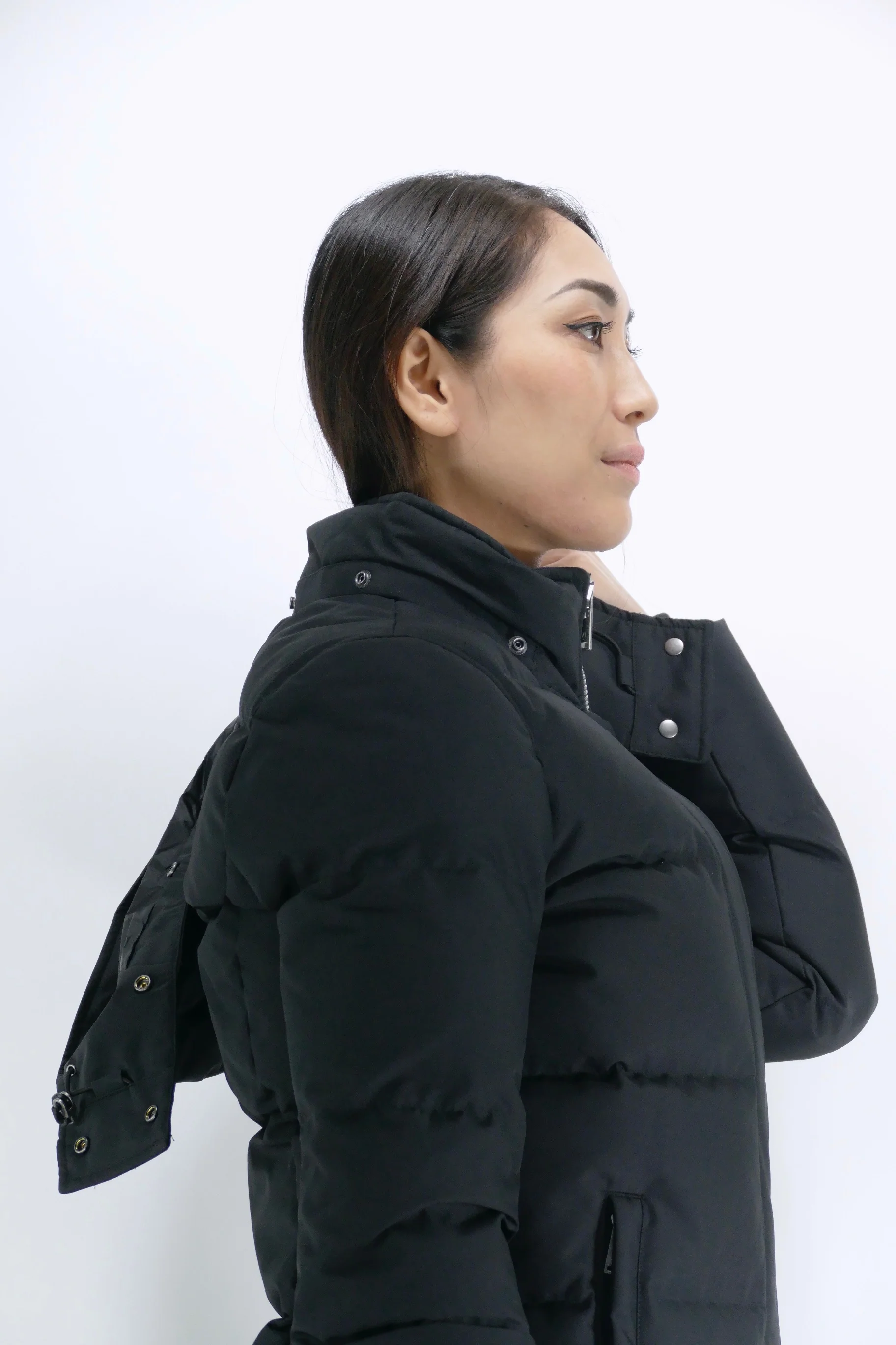Moose Knuckles Womens Down Jacket Cloud 3Q Neoshear - Black - Image 5