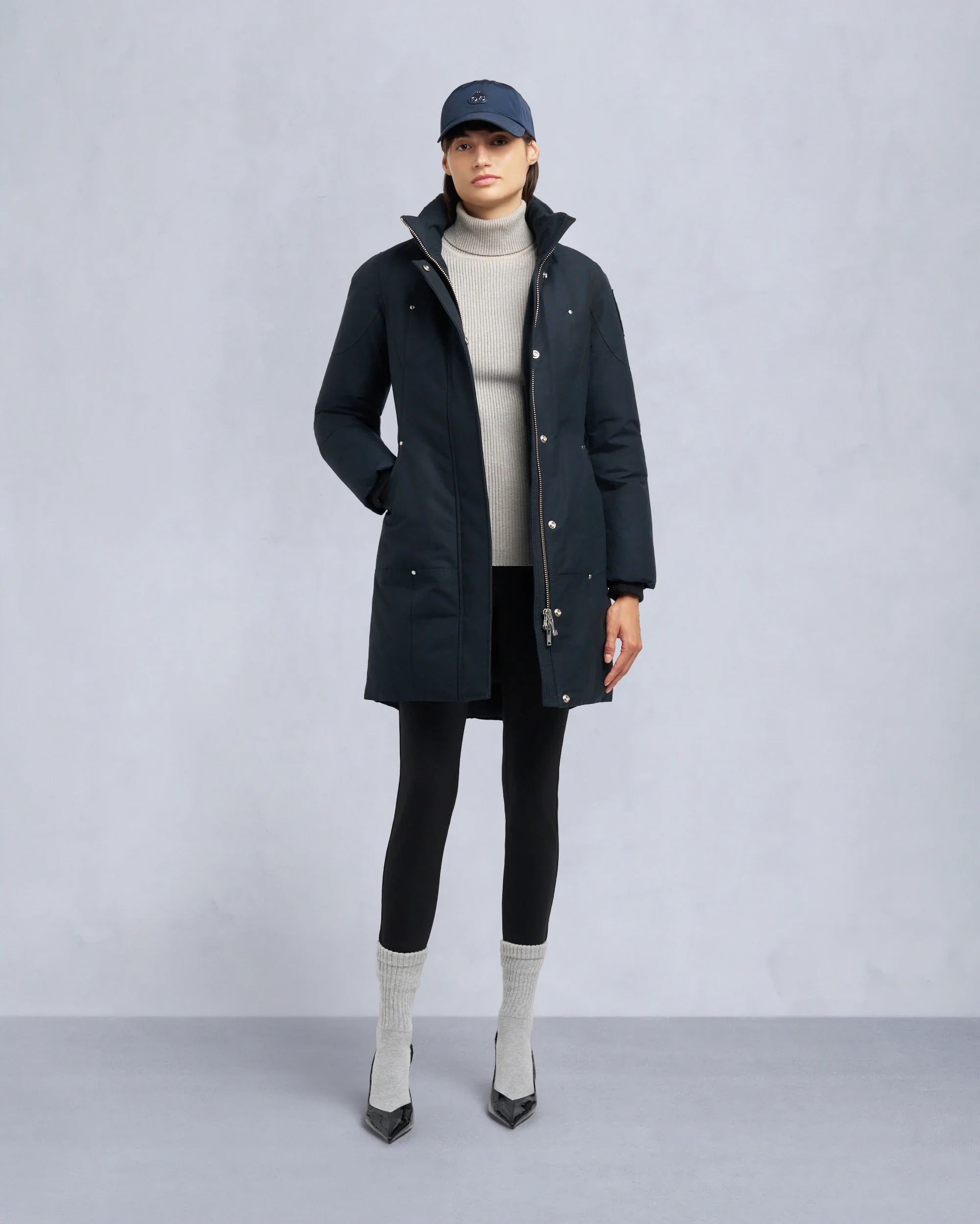 Moose Knuckles Womens Down *Parka Stirling - Navy/Natural - Image 4