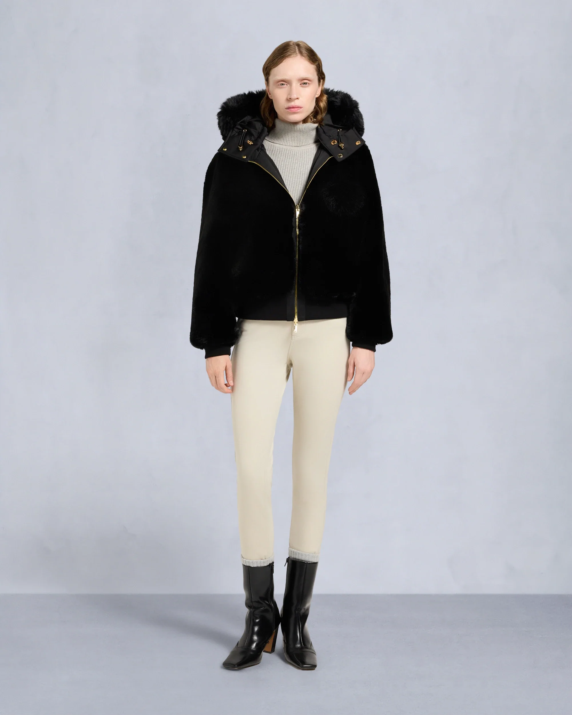 Moose Knuckles Womens Eco Bomber Debbie Satin - Black - Image 7