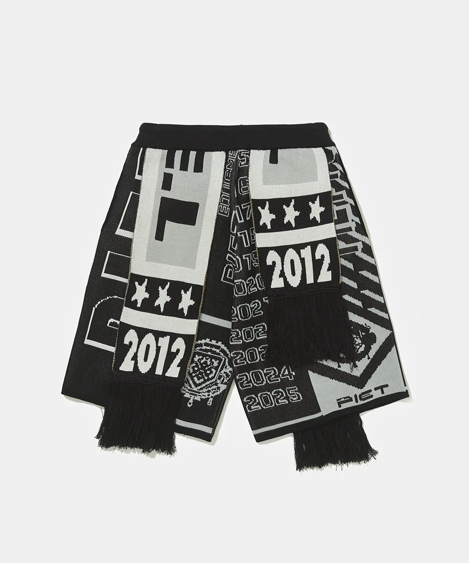 Piet Scarves Knitted Shorts - Black/White - Image 2
