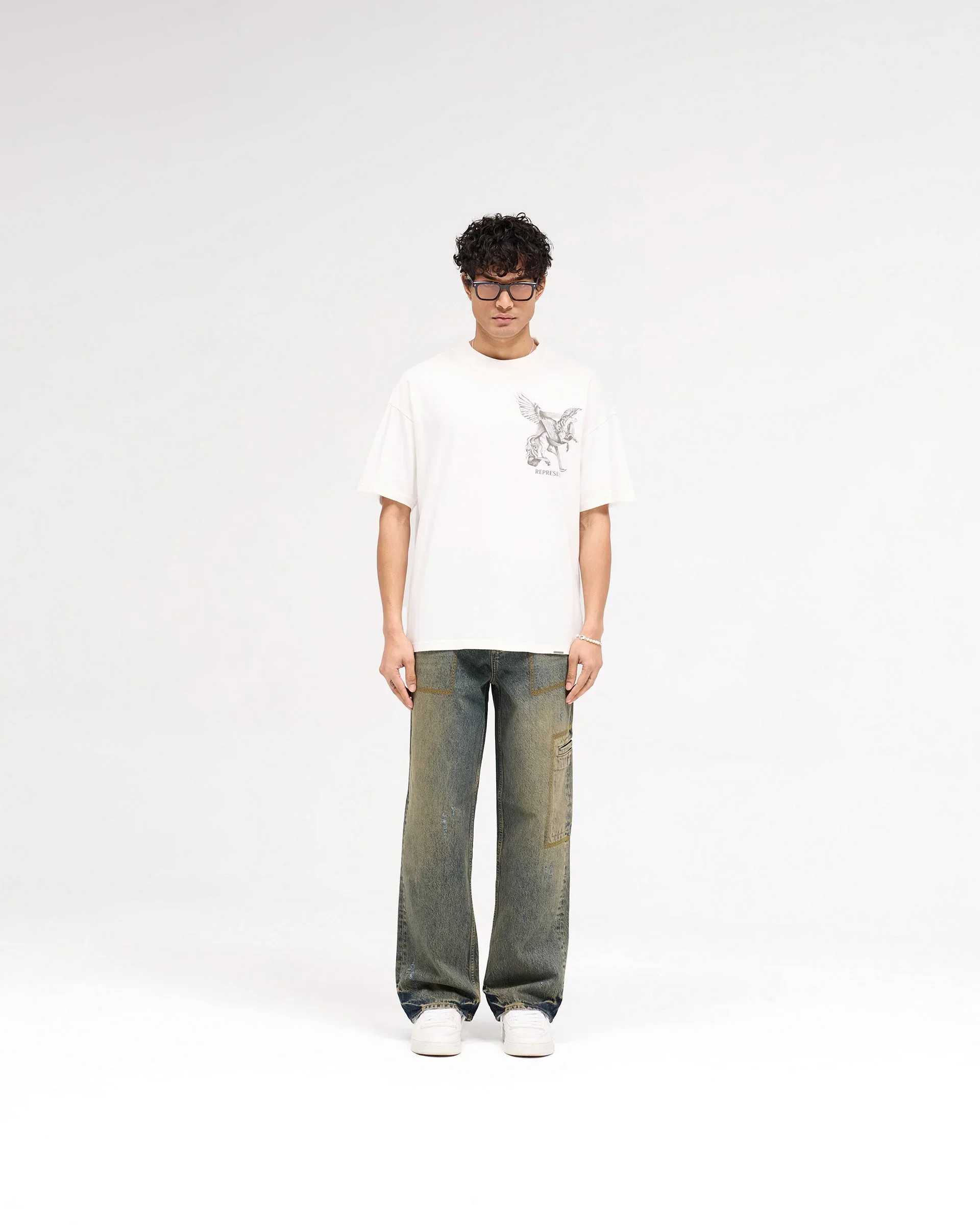 Represent Elegance in Motion Tee - Flat White - Image 4