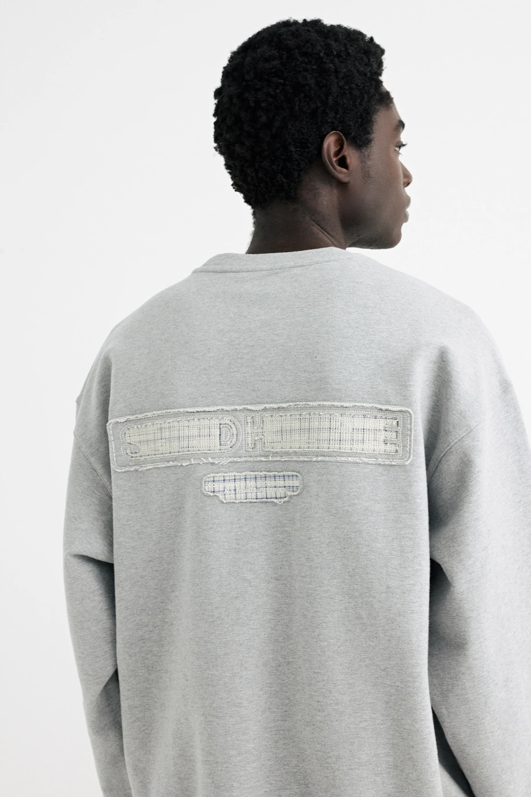 Solid Homme Patch Back Logo Crewneck - Grey - Image 3