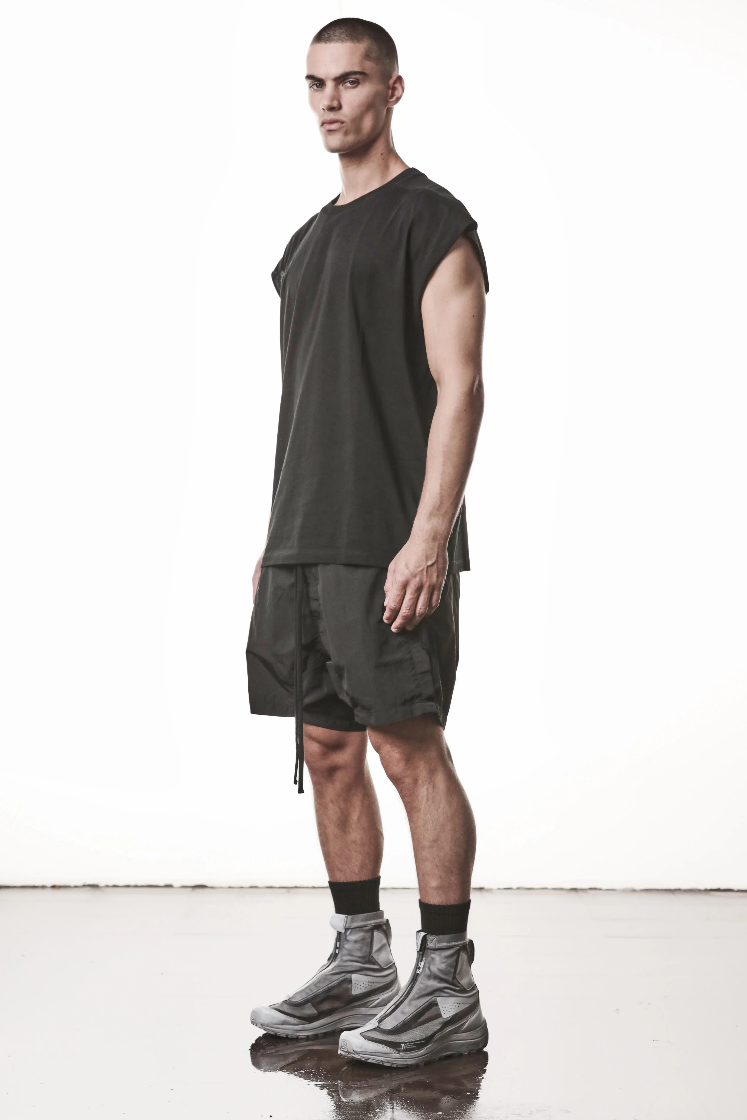thom/krom M TS 925 Tank - Black - Image 3