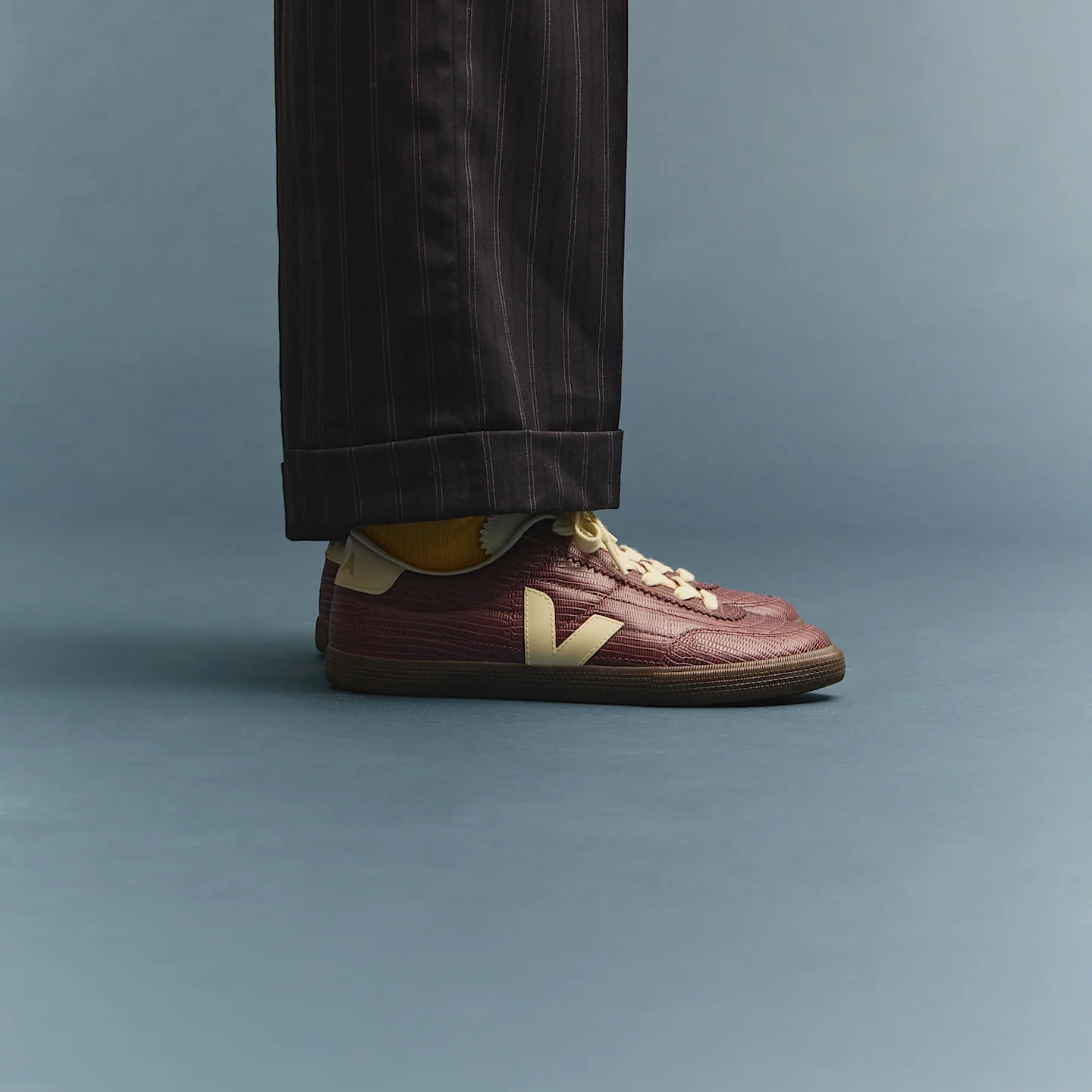 Veja Mens Panenka Dragon Leather Sneakers - Amarante - Image 4