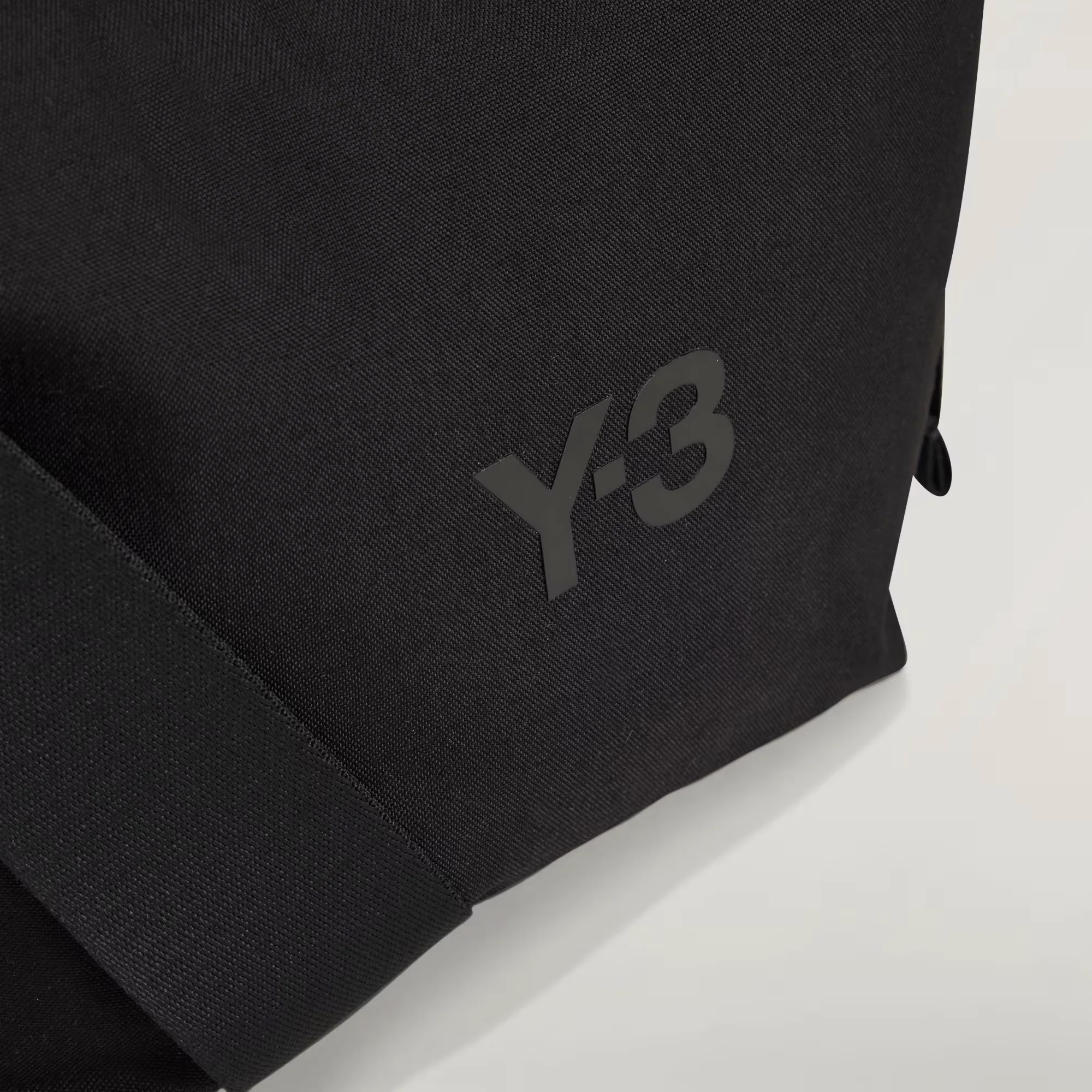 Y-3 Crossbody Bag - Black - Image 3